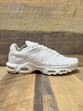 Nike Air Max Plus Triple White Athletic Sneakers Size 12 Men AJ2029-100